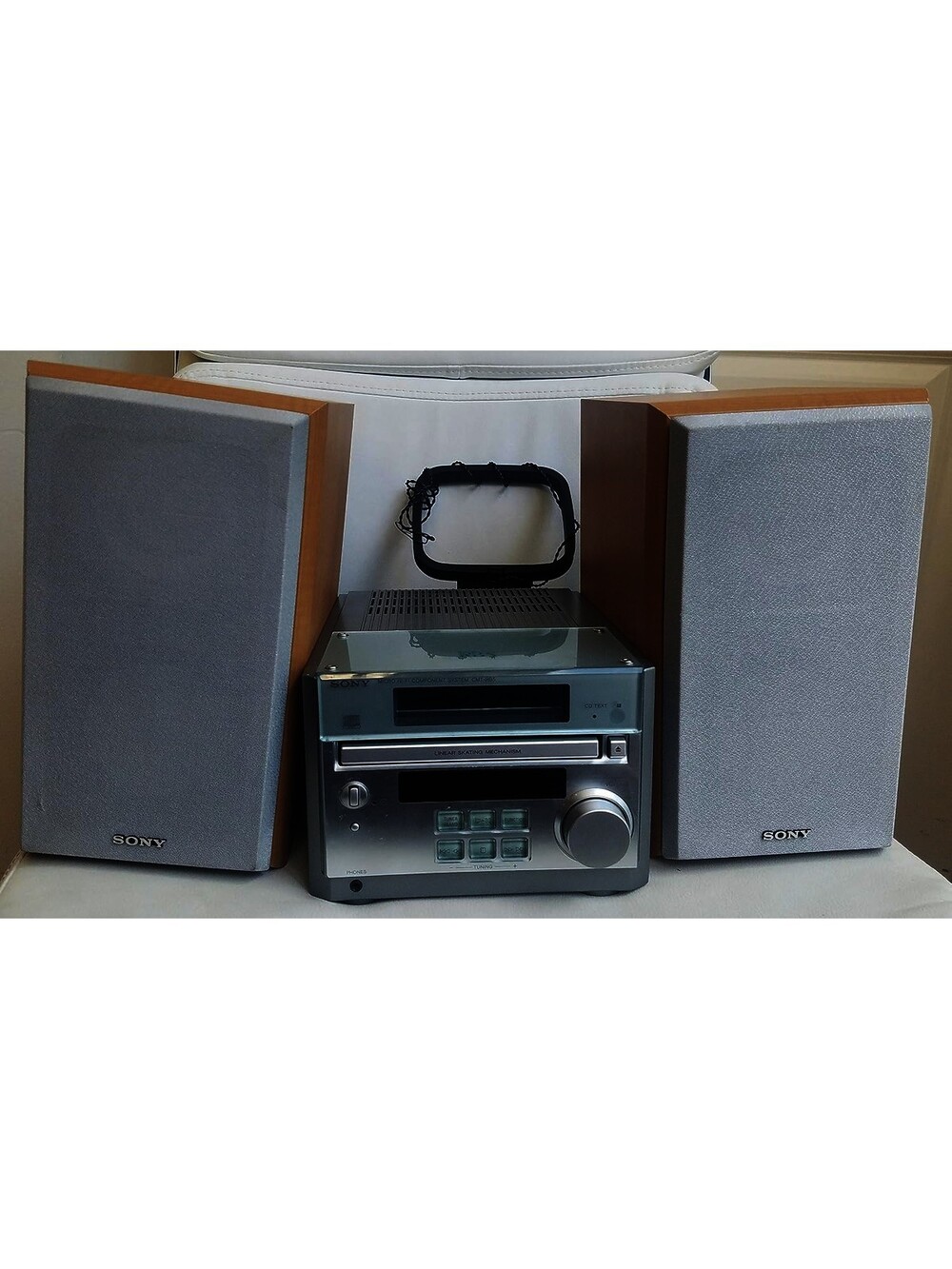 Sony HiFi Mini System CD/Tuner CMT-RB5